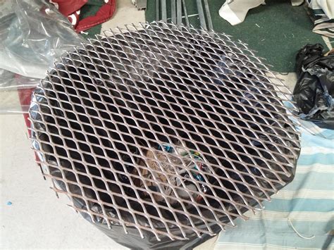 Got my expanded metal grill grate made! (Partially)